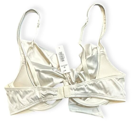 ADORE ME Women’s Ivory Gynger Unlined Satin Balconette Bra Size Small NWT - Picture 3 of 7